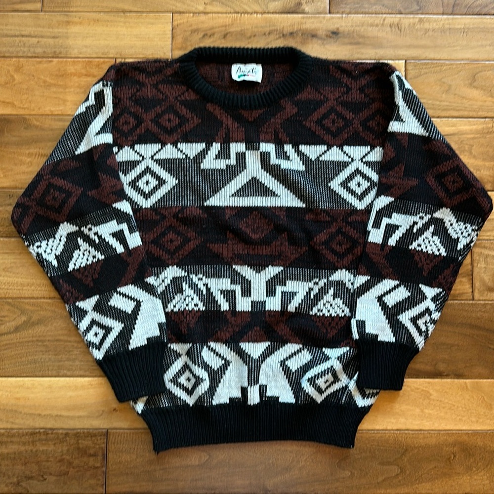 Vtg Amati abstract design sweater